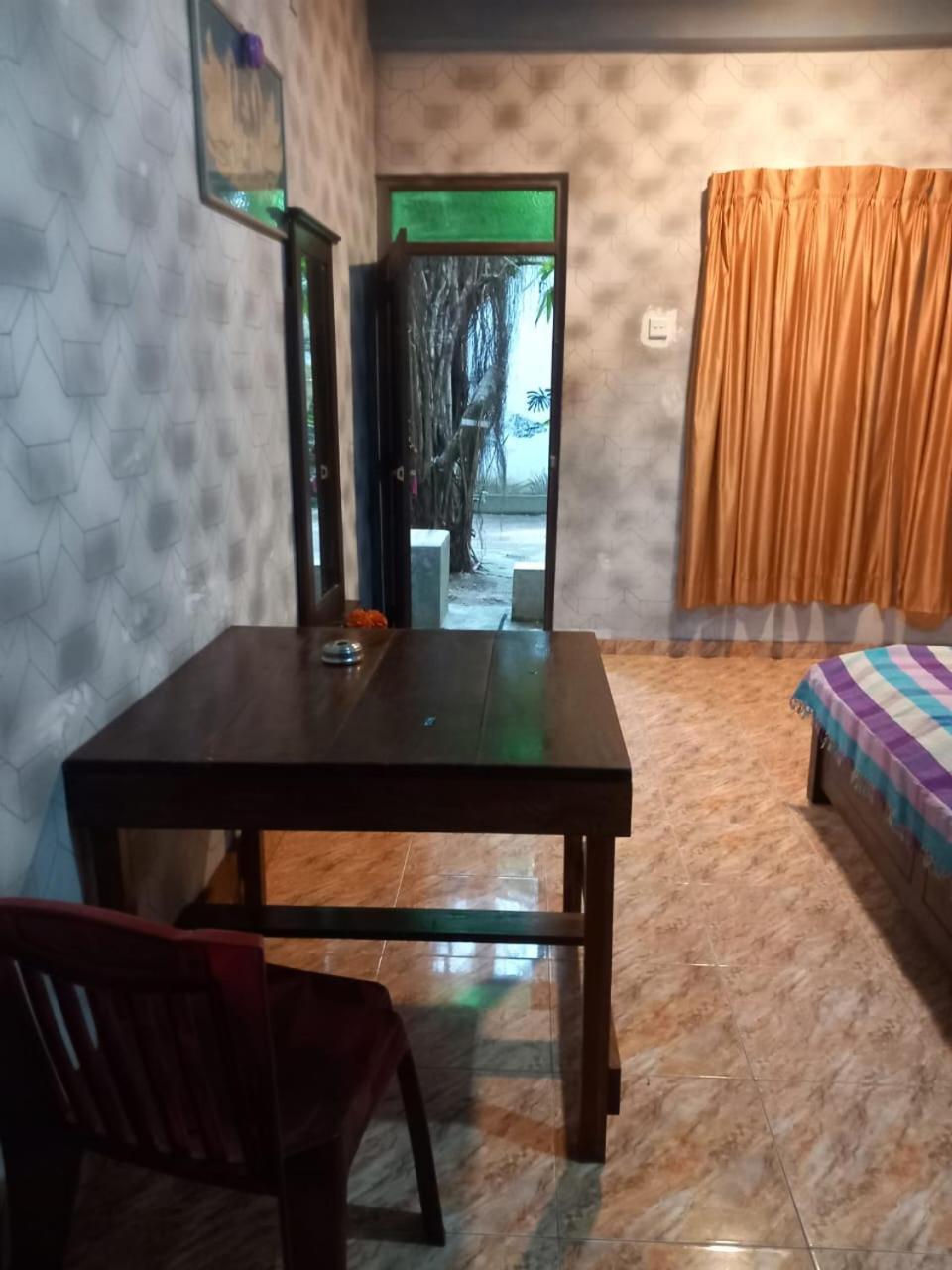 Suninn Hostel And Surf School 웰리가마 외부 사진